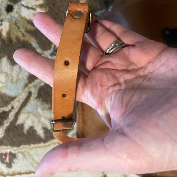 Brown LEATHER Apron with dark brown Accents - Picture 3 of 5